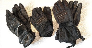 Sport touring gloves